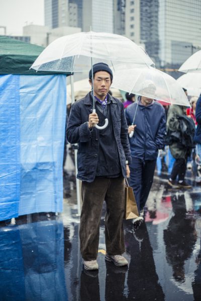 安丸優哉さん（20）学生<br />
「雨の中ありがとうございます。楽しんでます !!」