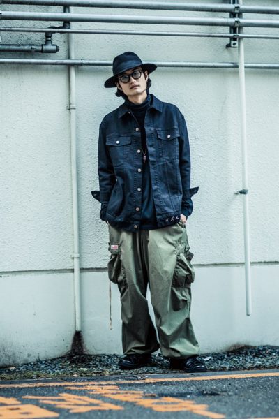 神谷康司さん（21） 販売員<br />
「『MYne sneaker shop』にいます。是非!」