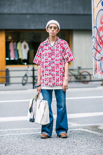 西川大樹さん（26）整骨院<br />
「伊丹の藤本はりきゅう整骨院をお願いします」