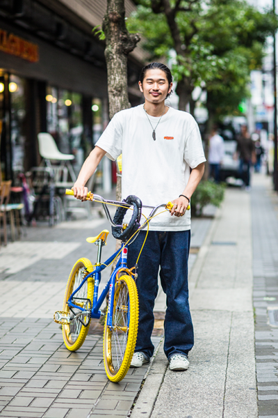 光田 響さん（22） 販売員<br />
「CANDYRIM STOREとEACH MAKESをよろしくお願いします!」