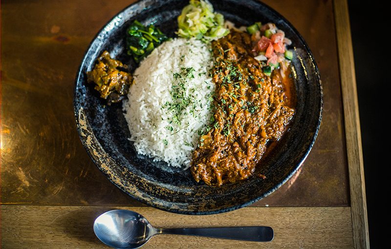 これぞ大正の大正解！  日がな一日、のんびり楽しい街歩き【カレー編】