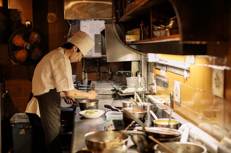 塚口のスパゲッティの名店『タント』で味わう、昔ながらのひと皿