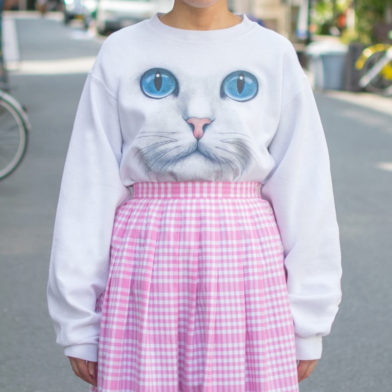 Cat Face Sweatshirt<br />
¥9,350